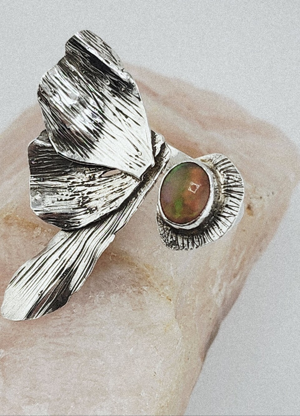 OPAL GEMSTONE BUTTERFLIE RING ADJUSTABLE SIZE FROM 7/9.5 - Picture 8 of 16